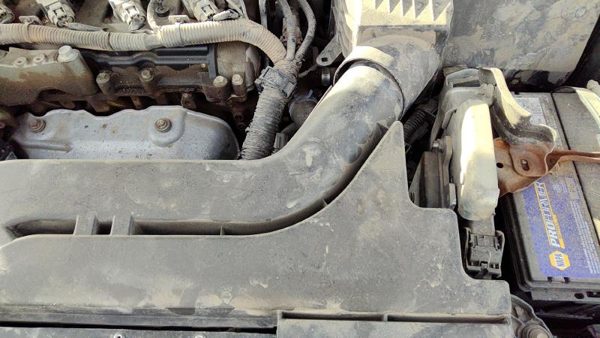 07-13 Altima Complete Air Intake Cleaner Filter Box Housing With Tube 2.5L — photo 3