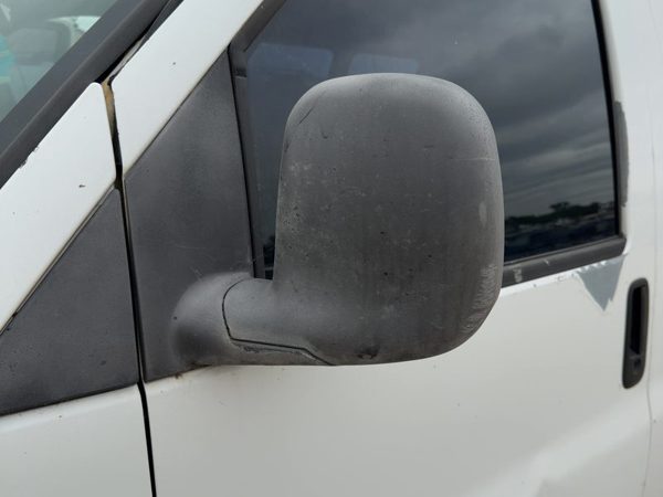 1996-2002 Chevy Express Van 2500 Driver Left Manual Side Mirror Door Mounted Oem — photo 3