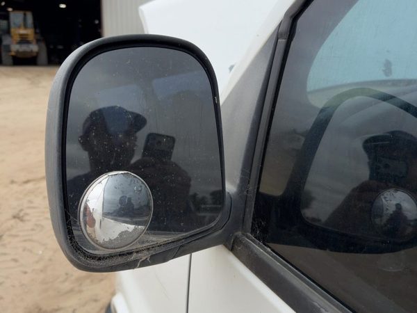 1996-2002 Chevy Express Van 2500 Driver Left Manual Side Mirror Door Mounted Oem — photo 4