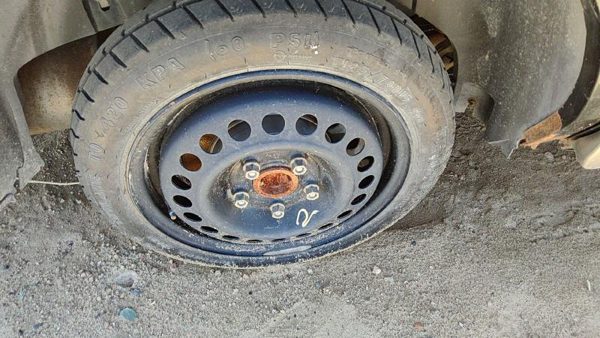 1997-2004 Buick Regal 15 Compact Spare Mini Donut Wheel Tire Oem #2 09590787 — photo 1