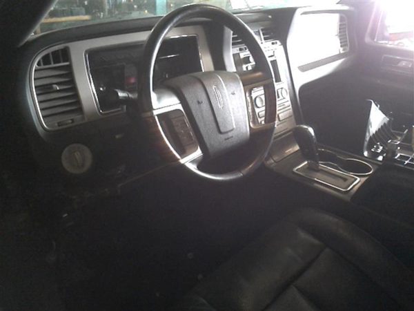 2007 Lincoln Navigator — vehicle photo 4