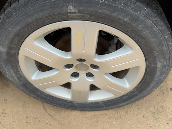 06-09 Beetle Convertible 16" Aluminum Wheel Factory 6 Spoke Rim #3 16X6-1/2 Pain — photo 3