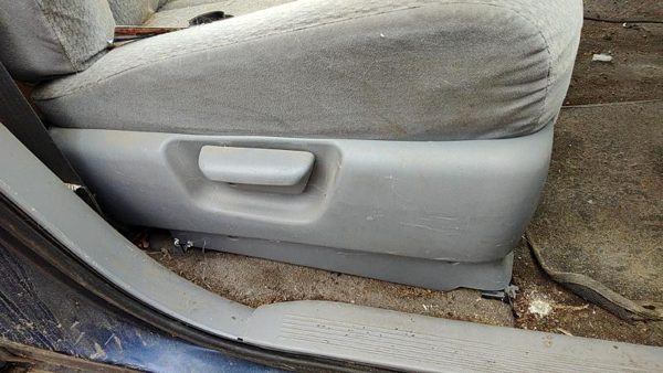 98-03 Toyota Sienna Passenger Right Side Seat Trim Panel Oem Gray 11 — photo 1