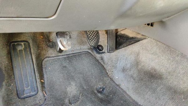 2002 Subaru Legacy Complete Clutch And Brake Pedal Assembly Oem — photo 3