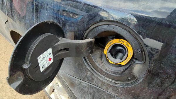 2010-2012 Ford Fusion Fuel Tank Door With Hinge Gas Lid Oem Filler Black Uh — photo 6