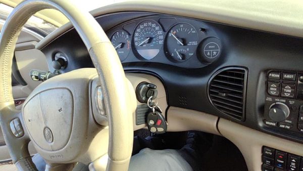 2000 Buick Regal Steering Column — photo 2