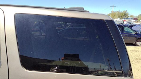 1997-2002 Ford Expedition Driver Left Rear Quarter Glass Back Side Window Oem — photo 2