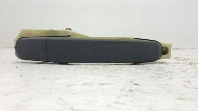2005 Chevy Equinox Passenger Door Handle Exterior Door Front 20795369