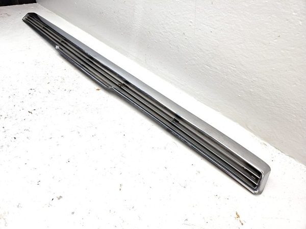 1964-1966 Ford Thunderbird Coupe Chrome Trim Below Back Glass Oem Moulding — photo 11