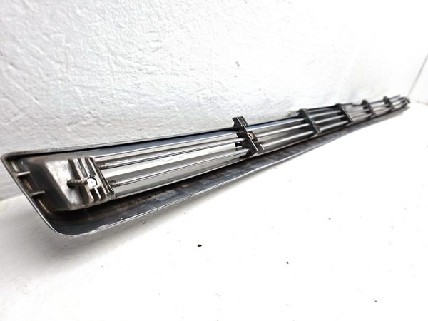 1964-1966 Ford Thunderbird Coupe Chrome Trim Below Back Glass Oem Moulding — photo 16