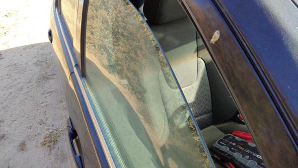 2006-2012 Ford Fusion Passenger Right Front Side Window Door Glass Oem — photo 4