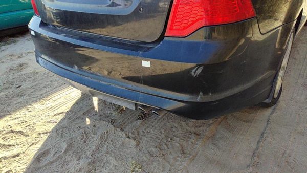 2010-2012 Ford Fusion Rear Bumper Cover Assembly Back Uh Tuxedo Black Metallic — photo 2
