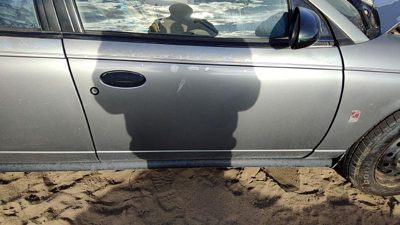 1997 Saturn Sl1 Front Door RH Silver