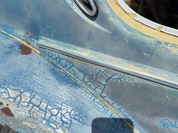 1968-1979 Vw Super Beetle Passenger Right Rear Moulding On Quarter Panel Oem — photo 4