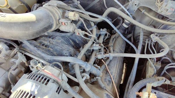2004-2012 Jeep Liberty Complete Fuel Rail With Injectors Set Loaded Oem 3.7L — photo 4