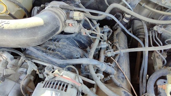 2004-2012 Jeep Liberty Complete Fuel Rail With Injectors Set Loaded Oem 3.7L — photo 2