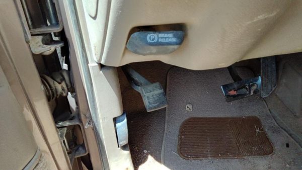 94-00 Silverado 2500 Parking Brake Pedal Assembly Oem Complete Emergency Unit — photo 1