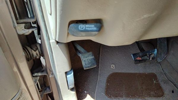 94-00 Silverado 2500 Parking Brake Pedal Assembly Oem Complete Emergency Unit — photo 2