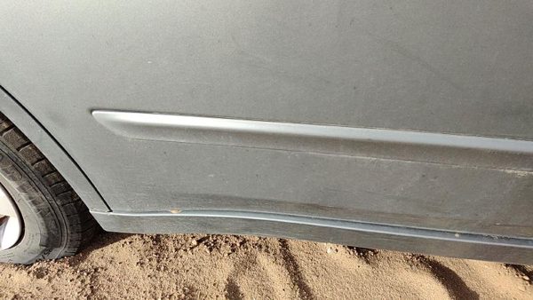 07-12 Altima Passenger Right Rear Moulding From Door Back Trim Strip Gray W40 — photo 2
