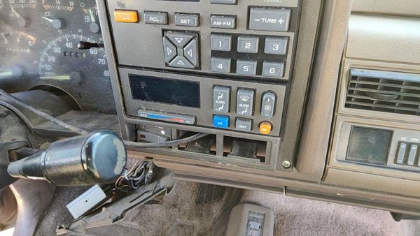 1994 Chevy Suburban Temperature Control Module In Dash Heater Ac Head Unit Oem — photo 2