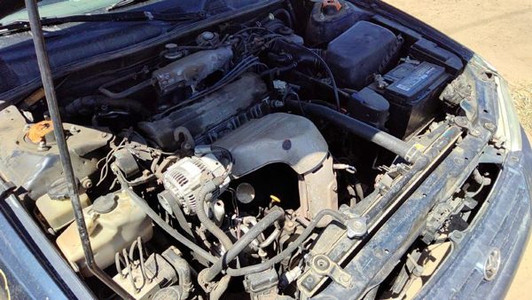 1999 Toyota Camry Hood Blue 8L3 — photo 2
