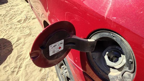 2010-2012 Ford Fusion Fuel Tank Door With Hinge Gas Lid Oem Filler Red U6 — photo 4