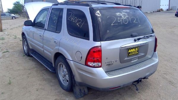 2004 Buick Rainier — vehicle photo 6