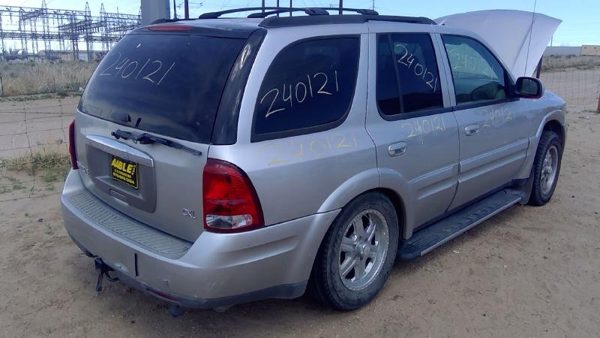 2004 Buick Rainier — vehicle photo 7