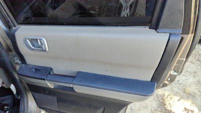 04 05 Endeavor Passenger Right Rear Door Trim Panel With Switches Back 02q Sand