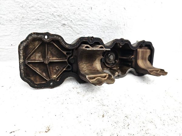 1985 Pontiac Sunbird Valve Cover Oem 1.8L — photo 10