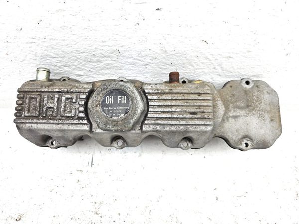 1985 Pontiac Sunbird Valve Cover Oem 1.8L — photo 2