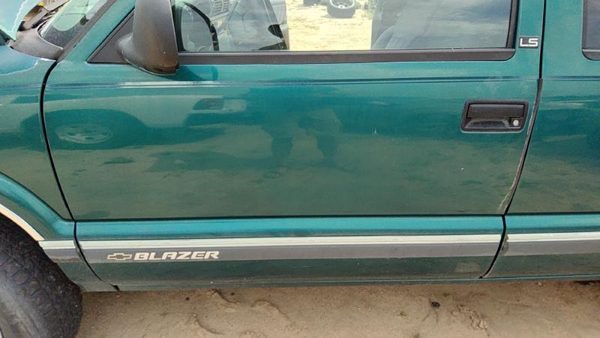 1996 Blazer S10/jimmy S15 Front Door LH Green — photo 3