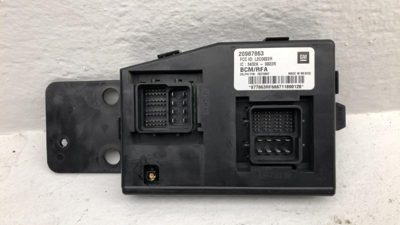 2009-2012 Gmc Canyon Bcm Body Control Module Computer Oem 20987862 20987863