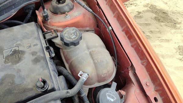 2005-2010 Chevy Cobalt Coolant Reservoir Radiator Overflow Tank Bottle Oem 2.2L — photo 3