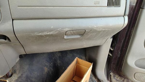 03-05 Dodge Ram 2500 Glove Box Assembly Complete Door With Latch Oem Taupe L5 — photo 3