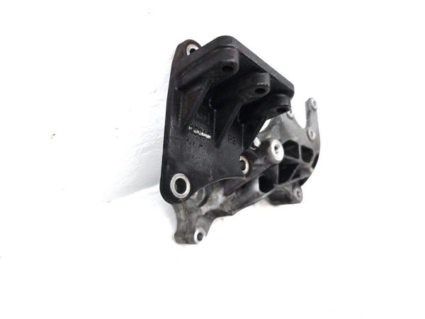 2008 Dodge Avenger Power Steering Mount Bracket Oem 2.4L Fwd 04891593Aa — photo 3