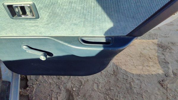 88-91 Honda Civic Passenger Right Rear Door Panel Manual Windows Back Blue Sedan — photo 7