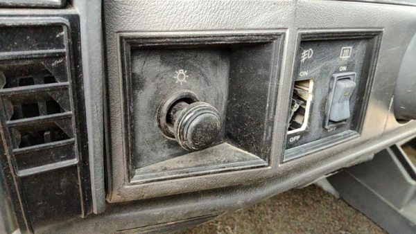 1992-1996 Jeep Cherokee Headlight Switch Control Knob Buttons Dash Oem — photo 1