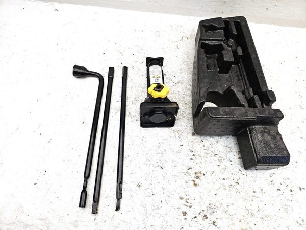 2009-2015 Honda Pilot Jack Tool Kit Set Assembly Spare Oem 89310Sjca01 — photo 9