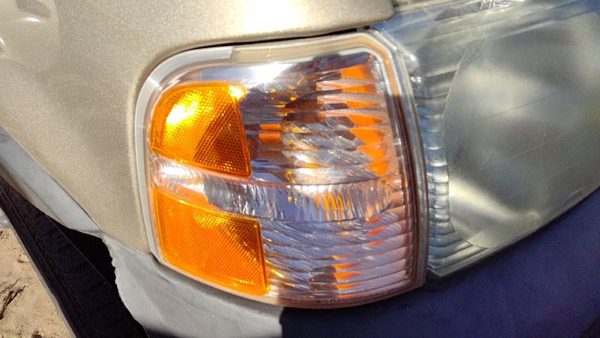 2003 Ford Explorer Fog/mark/park/turn Light/lamp RH — photo 1