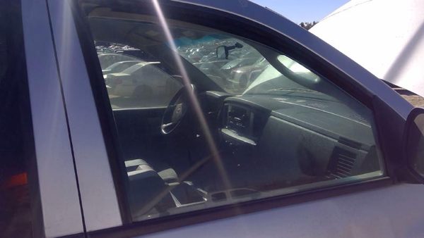 2002-2008 Dodge Ram 1500 Passenger Right Front Side Window Door Glass Oem — photo 2
