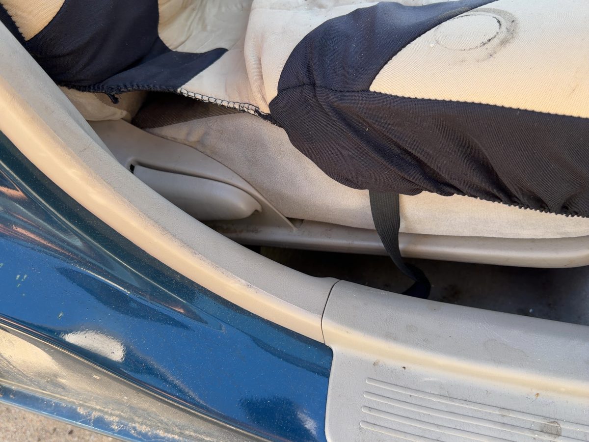 1998-2002 Toyota Corolla Passenger Right Side Seat Trim Panel Oem Beige Fa40