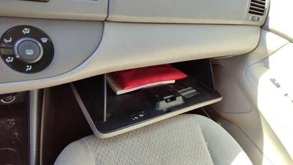 2002-2006 Toyota Camry Glove Box Assembly Complete Door With Latch Oem Taupe 43 — photo 5
