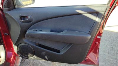03-06 Outlander Passenger Right Front Door Trim Panel With Switches Black