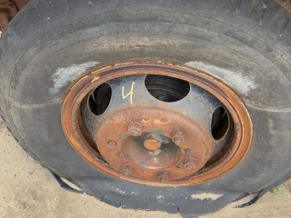 1967-1982 Ford F350 16.5" Front Dually Wheel Oem Factory Rim #4 D0Tz1015B — photo 4