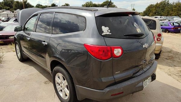 2010 Chevrolet Traverse — vehicle photo 4