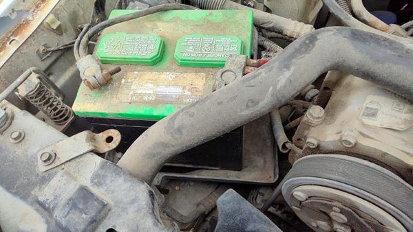 1987-1996 Jeep Cherokee Complete Battery Box Mount Tray With Hold Down Oem 4.0L — photo 3