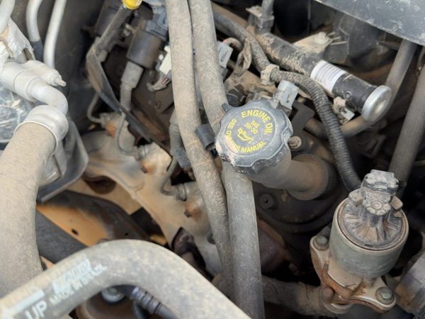 2000-2003 Chevy Suburban Passenger Right Exhaust Manifold Assembly Oem 5.3L — photo 1