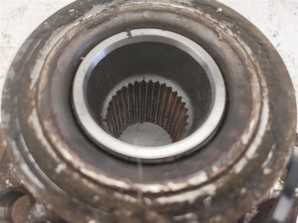 2000-2001 Dodge Ram 1500 Pickup Front Wheel Hub OEM 4x4 ABS — photo 4