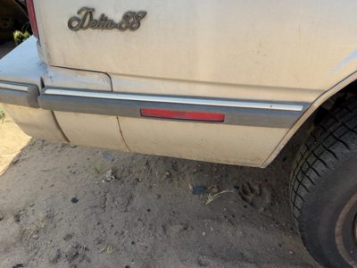 86-91 Olds 88 Passenger Right Rear Moulding On Quarter Panel Oem Silver